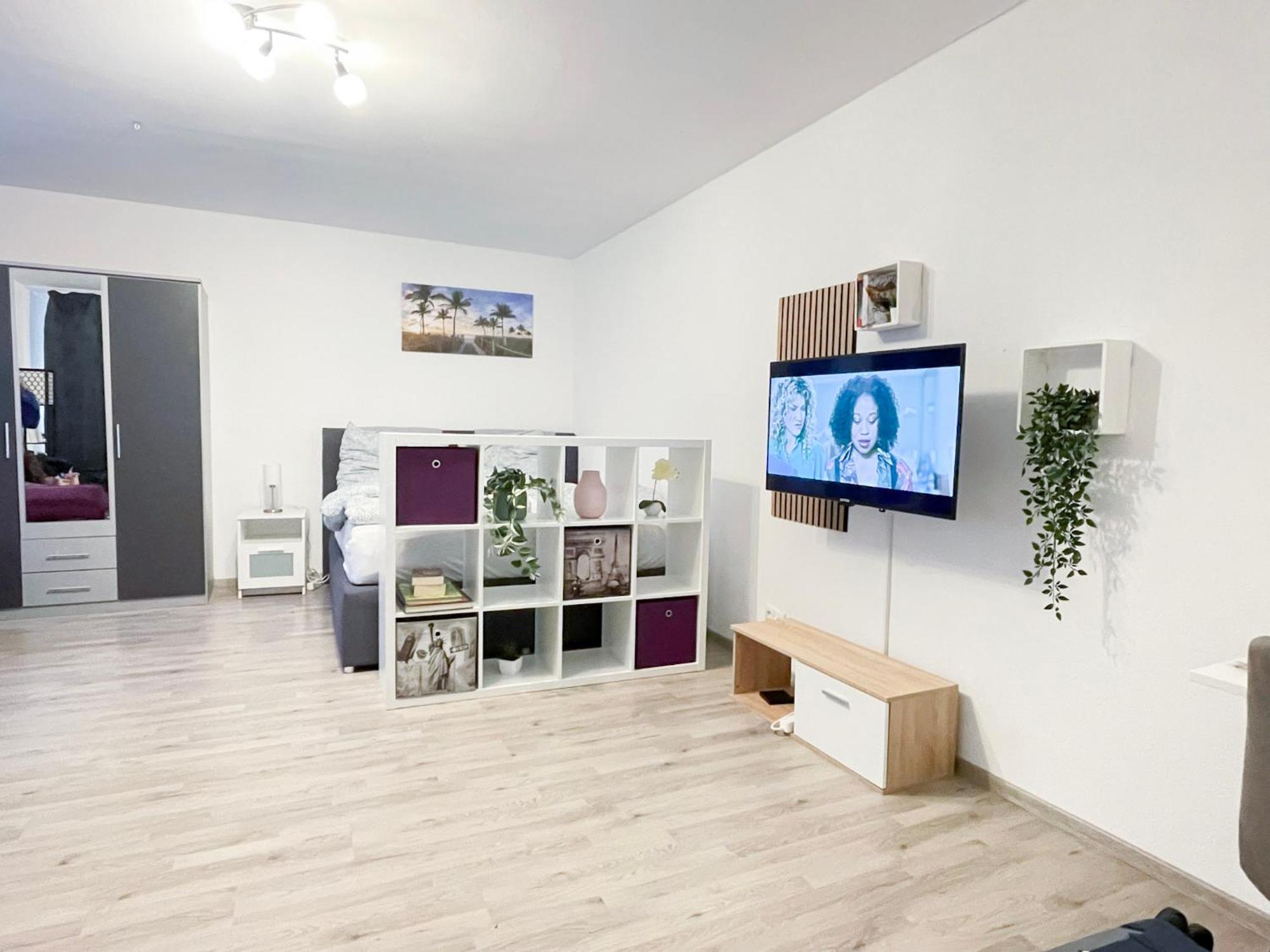 Perfekte 1,5 Wohnung Zentral In Leonberg Gegenueber Einkaufzentrum Luaran gambar